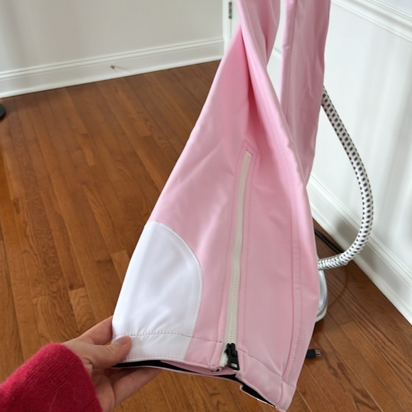 NWT Loveshackfancy x Bogner fire and ice Ireen ski pant in blush. - Picture 11 of 16
